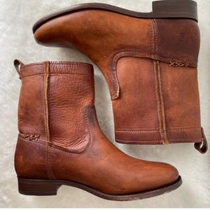 Frye Cara Distressed Short Boots (brown leather)
